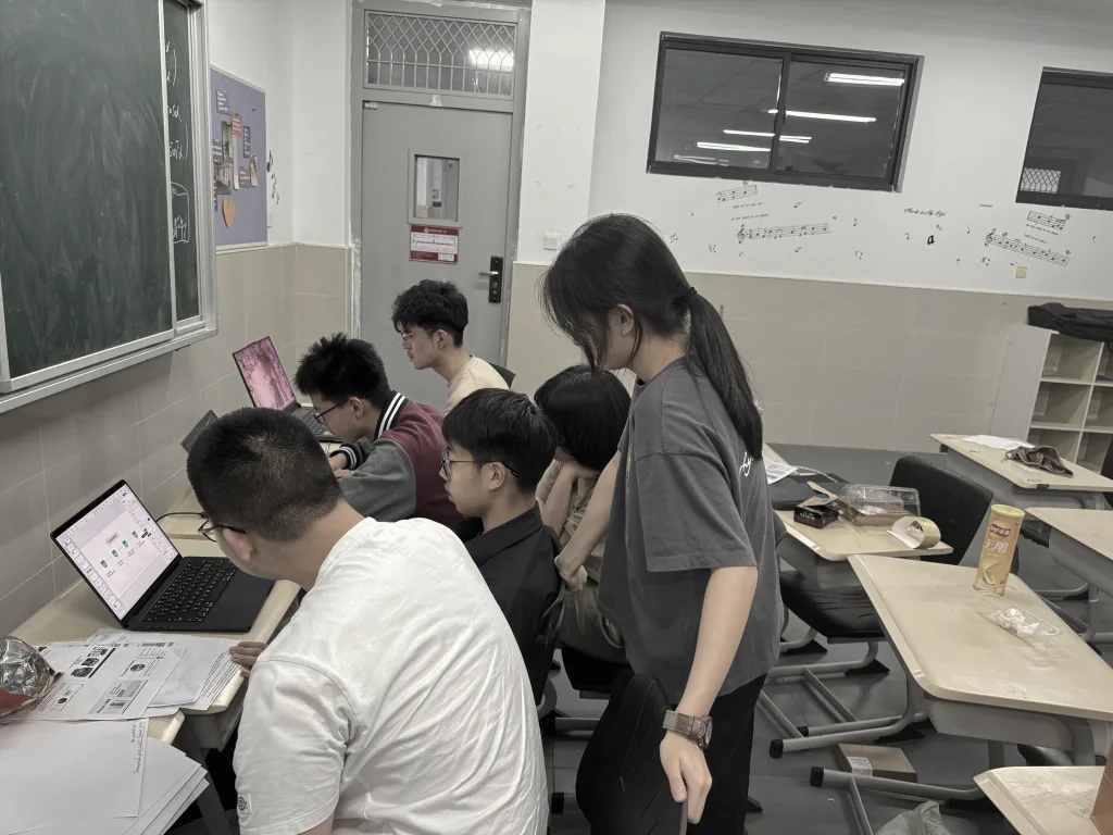 Editorial photo / first-preparation